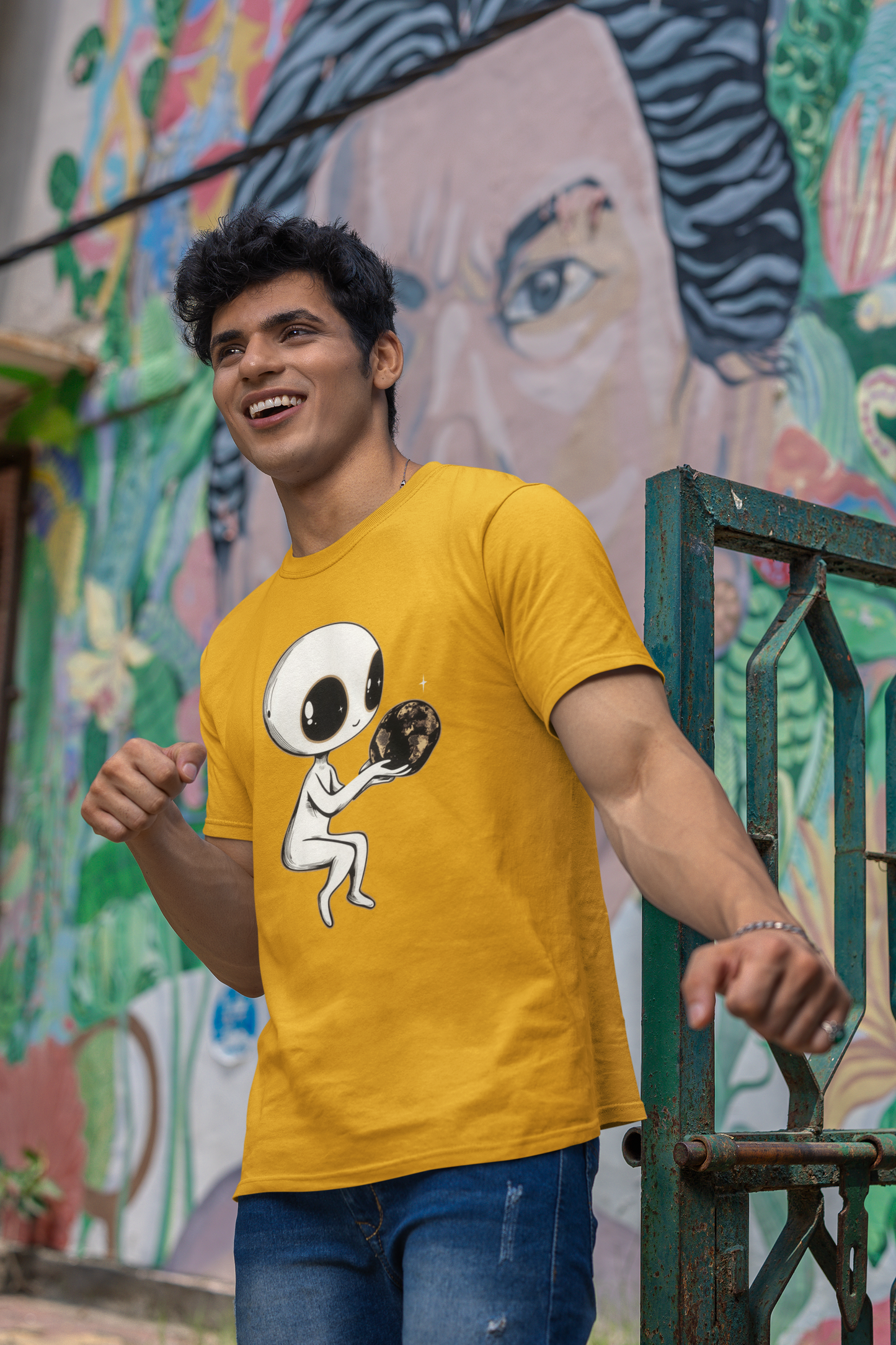 Big-Bang-Pixels-Alien-World-T-Shirt-Gold