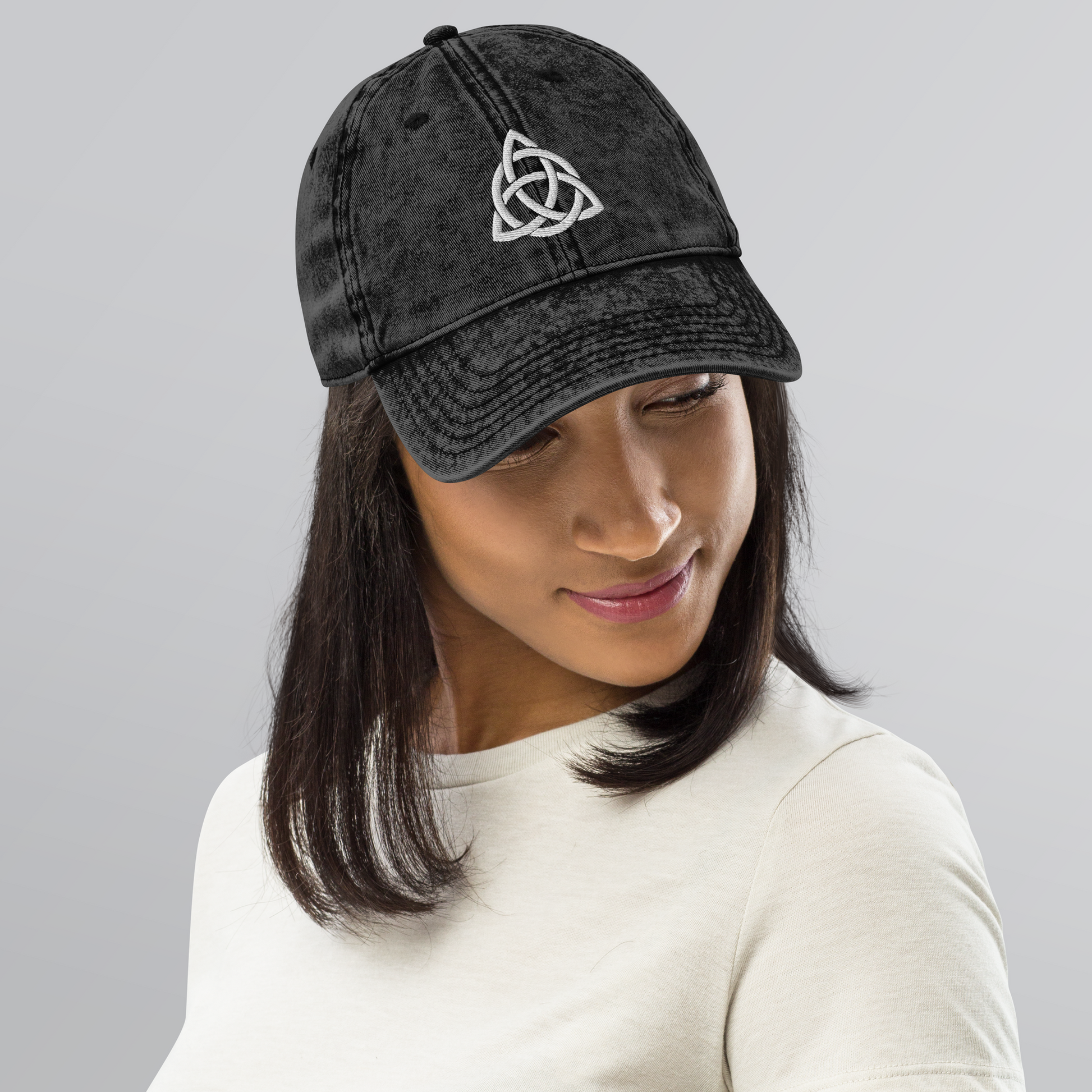 Big-Bang-Pixels-Triquetra-Celtic-Symbol-Cap-Black
