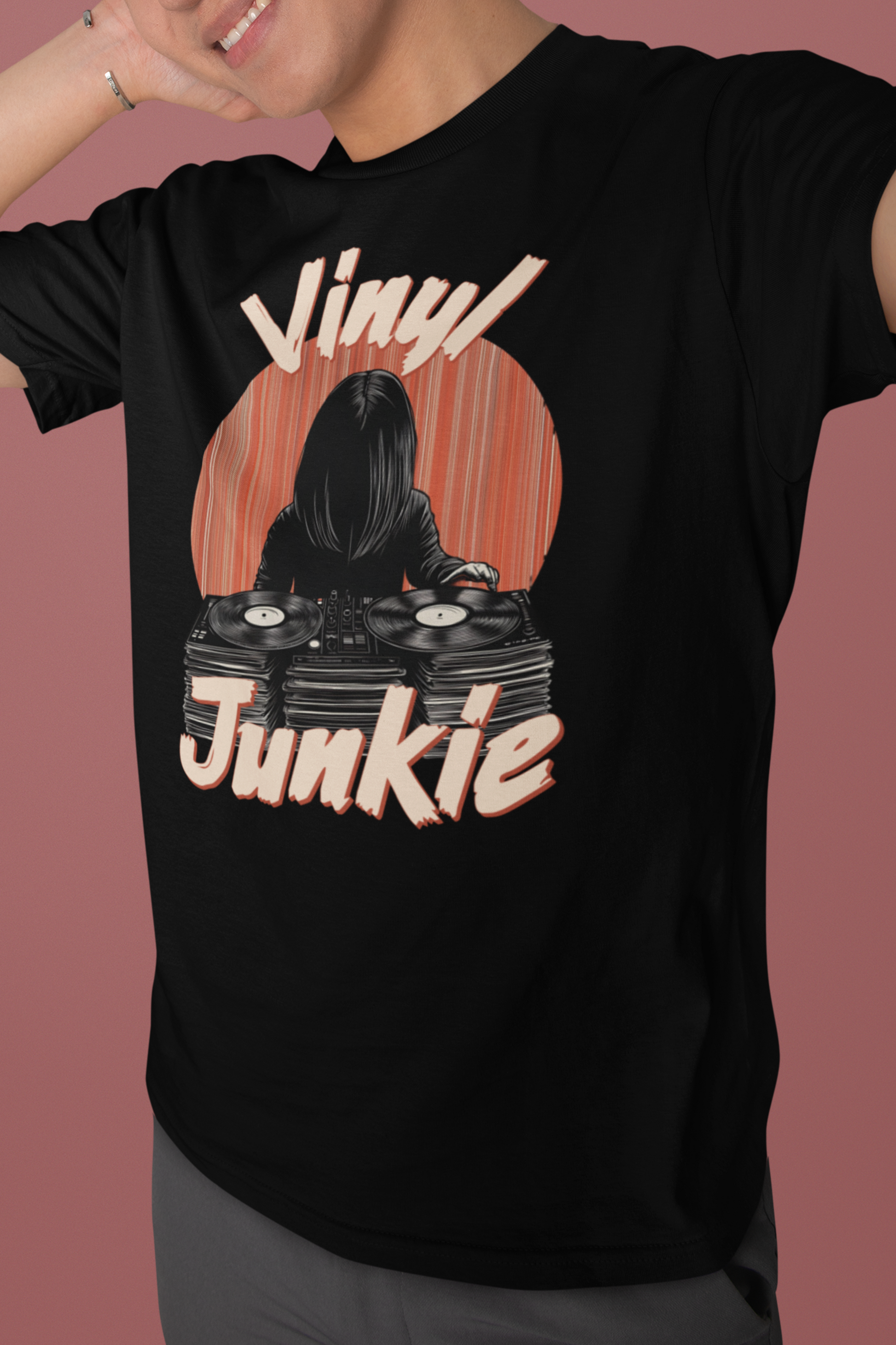Big-Bang-Pixels-Vinyl-Junkie-Tshirt-Black