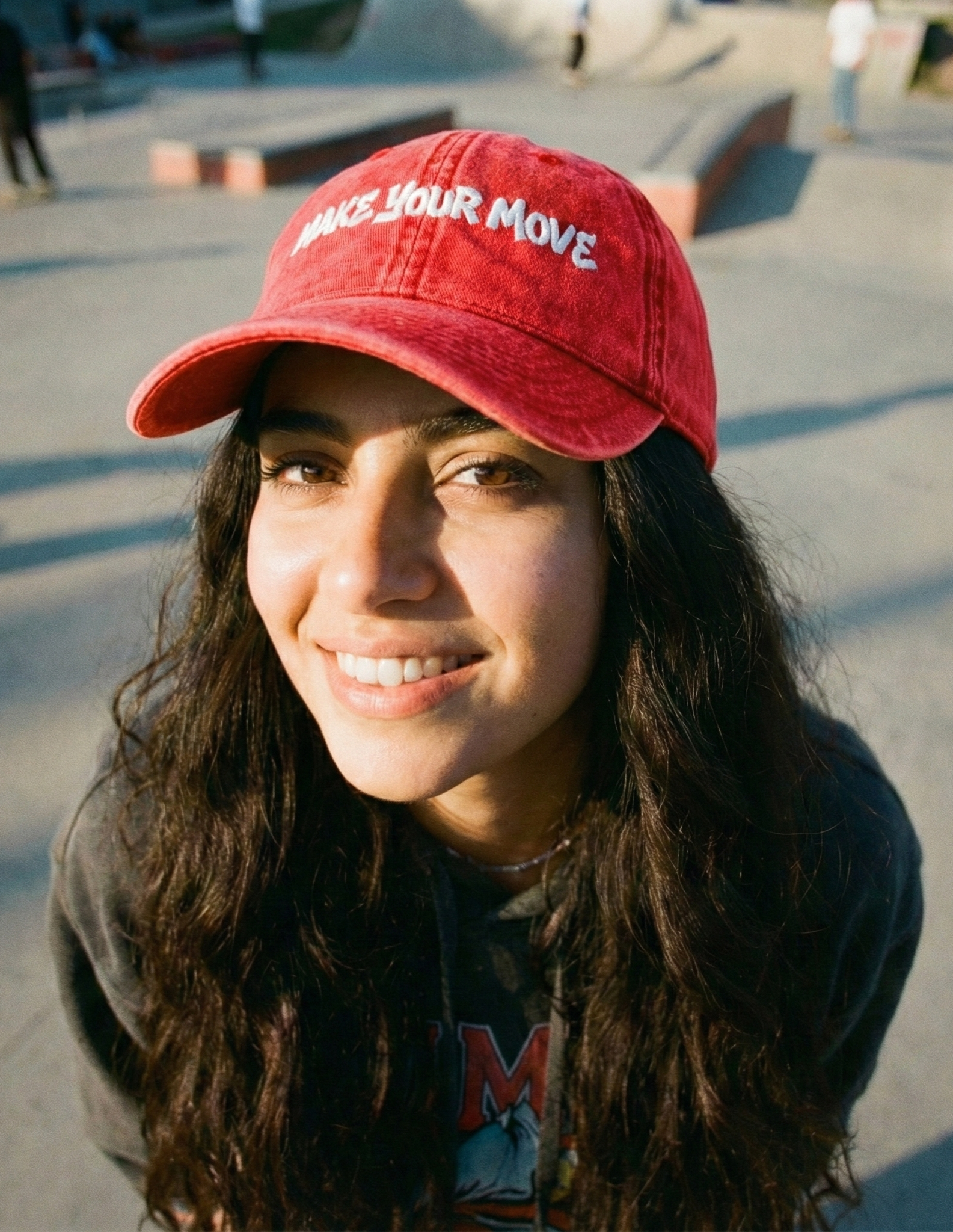 big-bang-pixels-make-your-move-cap-red