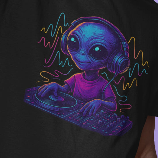 Big-Bang-Pixels-Alien-DJ-Shirt