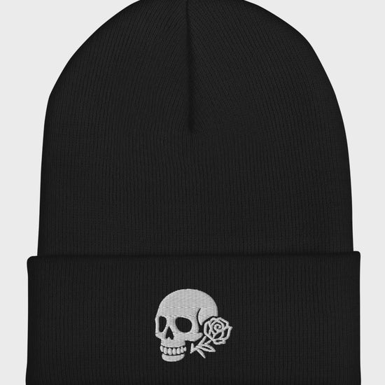 Big-Bang-Pixels-Skull-Flower-Beanie